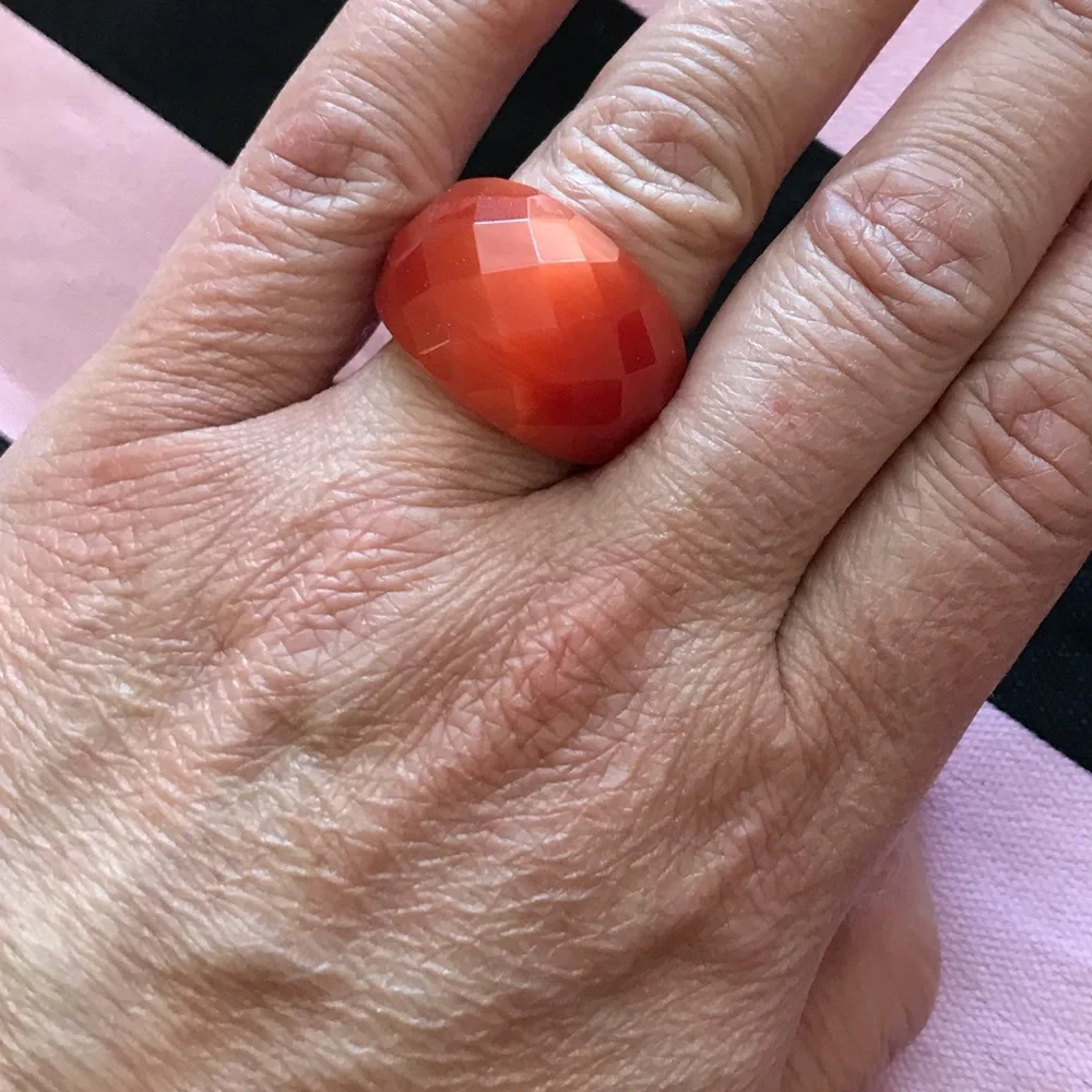 Red Faceted Cats Eye Dome Ring Sz 8‎